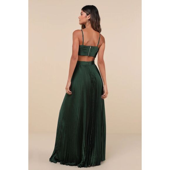 Lulus Got the Glam Emerald Green Pleated Cutout Maxi Dress Size XL NWT - Picture 2 of 10